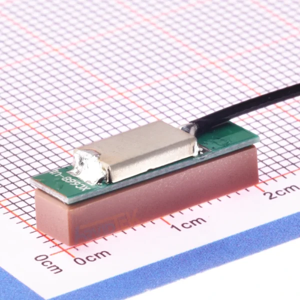 نمای پشت آنتن GPS+BD 22DBi اکتیو