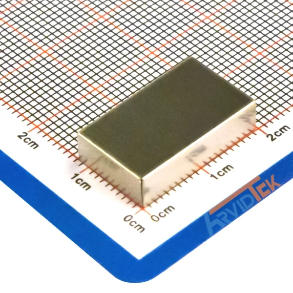 شیلد RF مسی با ابعاد 20*12*5mm مدل AT0593 شیلد RF مسی با ابعاد 20*12*5mm مدل AT0593