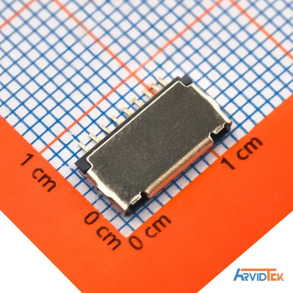 نمای روبه رو کانکتور Micro SD TF-018