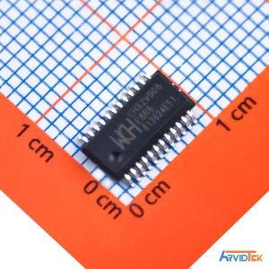نمای روبه رو از میکروکنترلر CH32V006E8R6