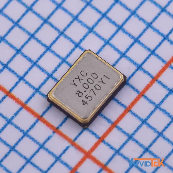 کریستال اسیلاتور 8 مگاهرتز X32258MSB4SI نمای روبه رو کریستال اسیلاتور 8 مگاهرتز X32258MSB4SI